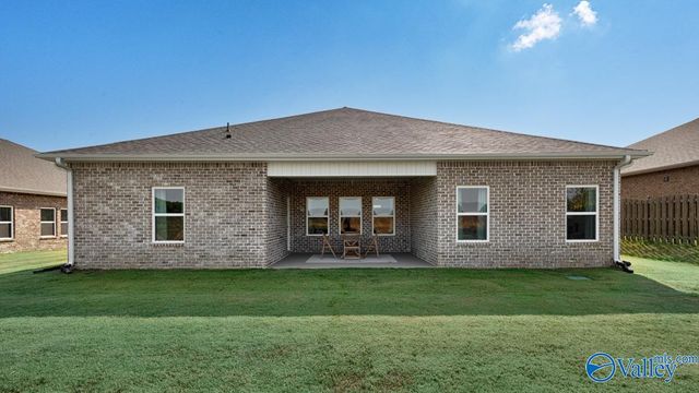 7045 Regency Lane SE, Gurley, AL 35748