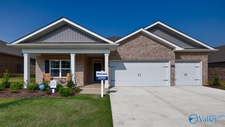 7045 Regency Lane SE, Gurley, AL 35748