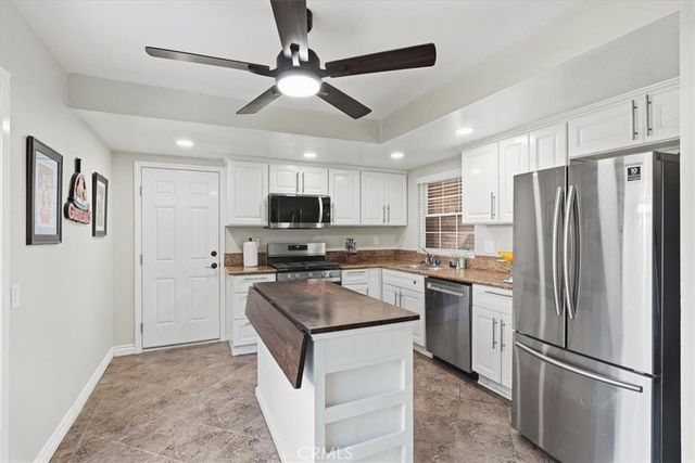 322 Barhill Avenue, Pomona, CA 91766