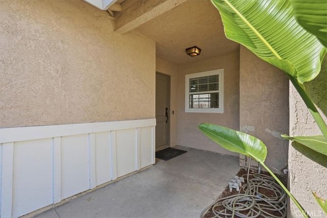 322 Barhill Avenue, Pomona, CA 91766