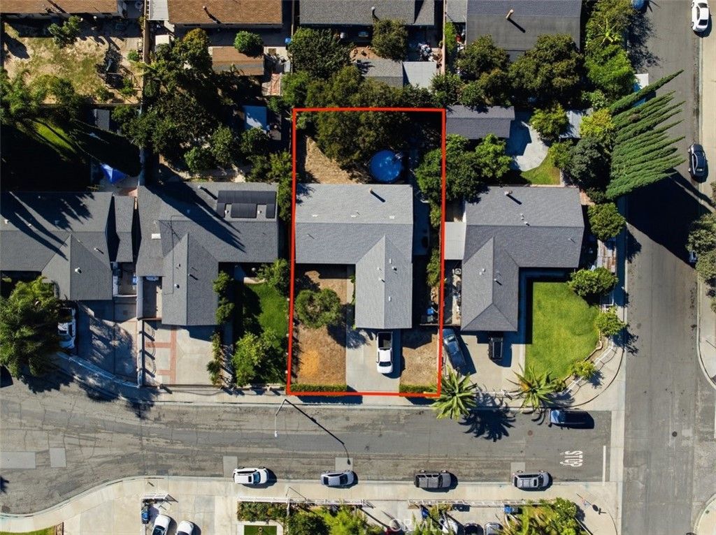 322 Barhill Avenue, Pomona, CA 91766