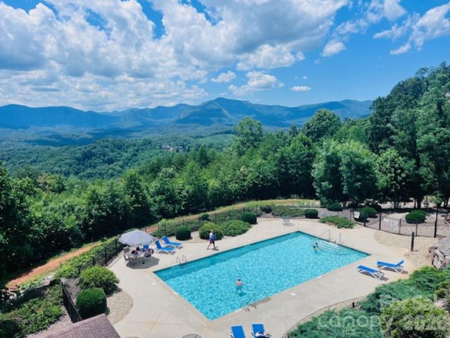 218 Rock Ledge Drive 218, Lake Lure, NC 28746