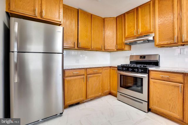 502 N MANSFIELD ST N, Alexandria, VA 22304