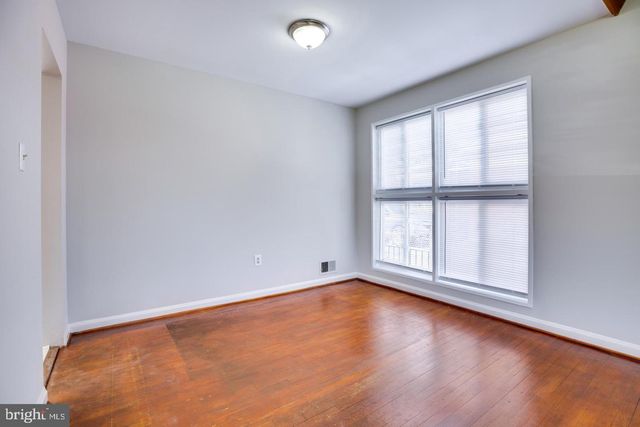 502 N MANSFIELD ST N, Alexandria, VA 22304