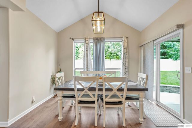 3903 S 192nd Avenue, Omaha, NE 68130