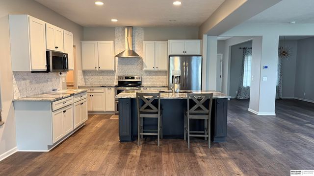 3903 S 192nd Avenue, Omaha, NE 68130