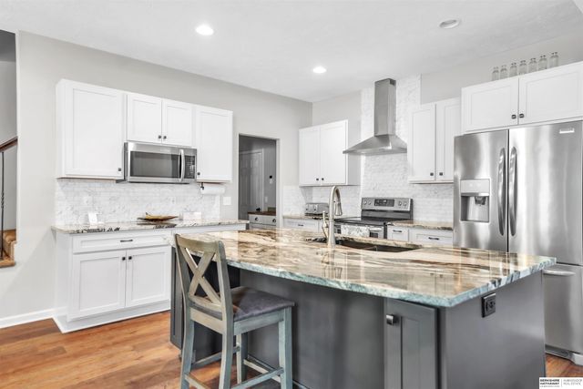 3903 S 192nd Avenue, Omaha, NE 68130