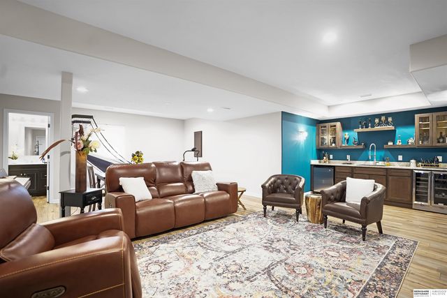 3903 S 192nd Avenue, Omaha, NE 68130