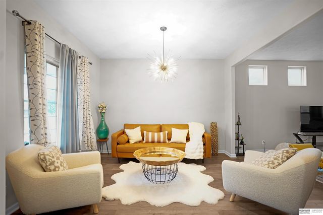 3903 S 192nd Avenue, Omaha, NE 68130