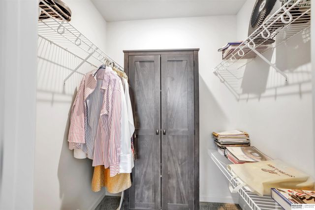 3903 S 192nd Avenue, Omaha, NE 68130