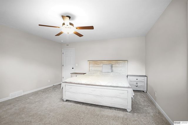 3903 S 192nd Avenue, Omaha, NE 68130