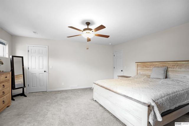 3903 S 192nd Avenue, Omaha, NE 68130