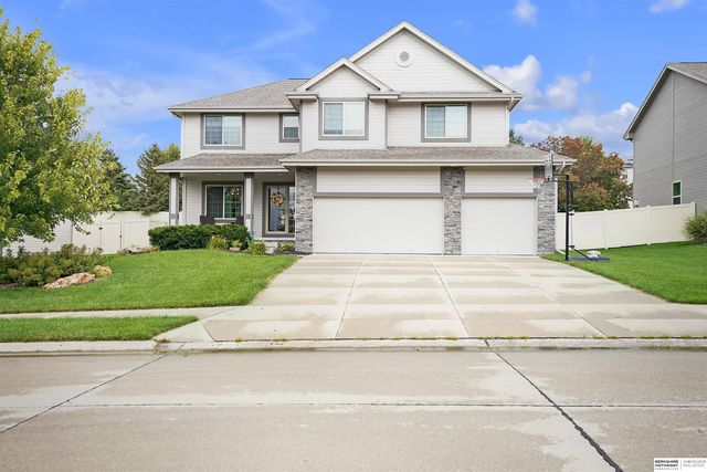 3903 S 192nd Avenue, Omaha, NE 68130
