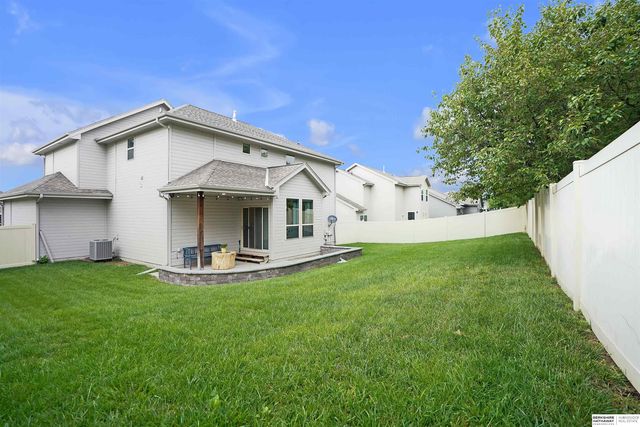 3903 S 192nd Avenue, Omaha, NE 68130