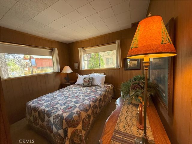 936 Pinon Lane, Big Bear City, CA 92314
