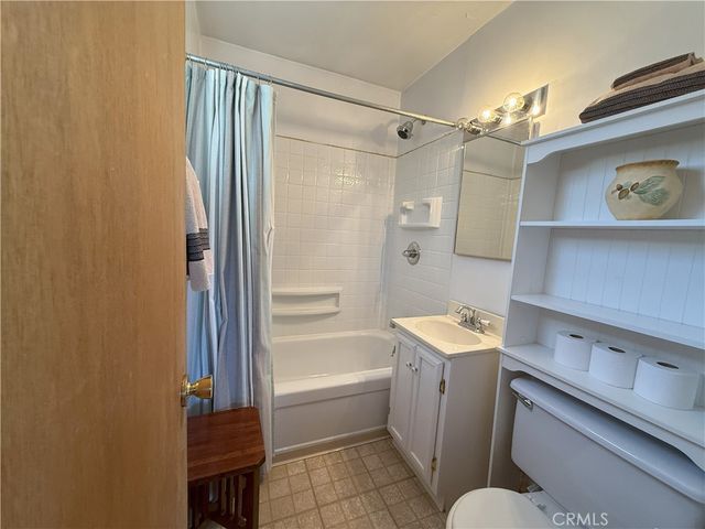 936 Pinon Lane, Big Bear City, CA 92314