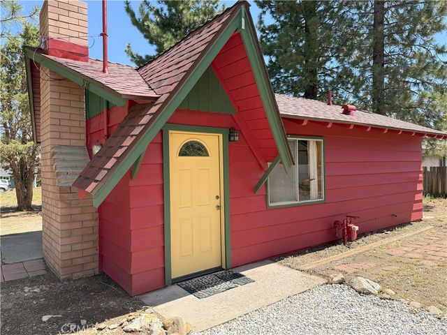 936 Pinon Lane, Big Bear City, CA 92314
