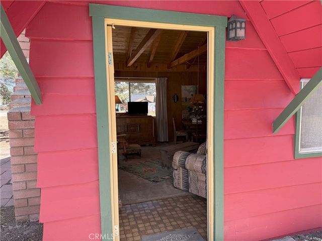 936 Pinon Lane, Big Bear City, CA 92314