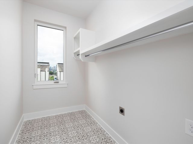 101 Elmhurst Ave, Nashville, TN 37207