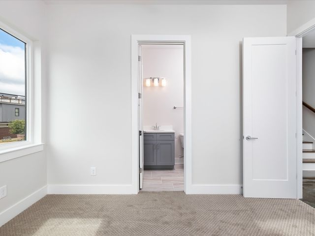 101 Elmhurst Ave, Nashville, TN 37207