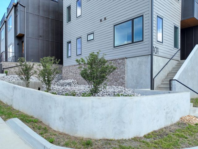 101 Elmhurst Ave, Nashville, TN 37207