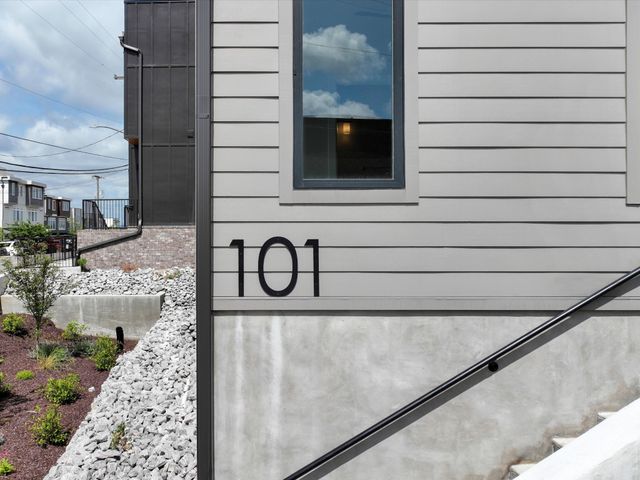 101 Elmhurst Ave, Nashville, TN 37207