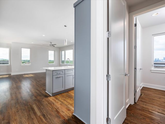 101 Elmhurst Ave, Nashville, TN 37207