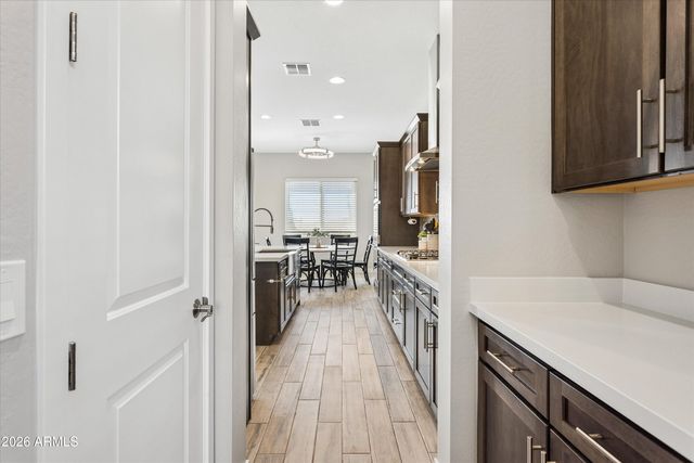 213 E BALAO Drive, Phoenix, AZ 85085