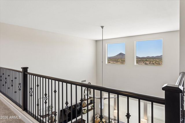 213 E BALAO Drive, Phoenix, AZ 85085