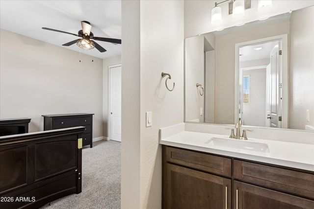 213 E BALAO Drive, Phoenix, AZ 85085