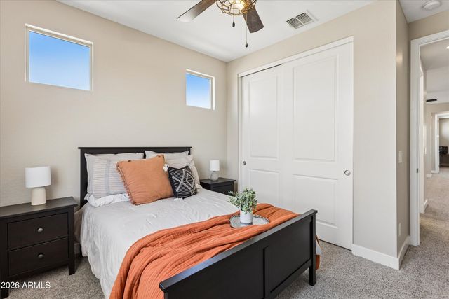 213 E BALAO Drive, Phoenix, AZ 85085