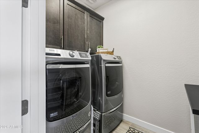 213 E BALAO Drive, Phoenix, AZ 85085