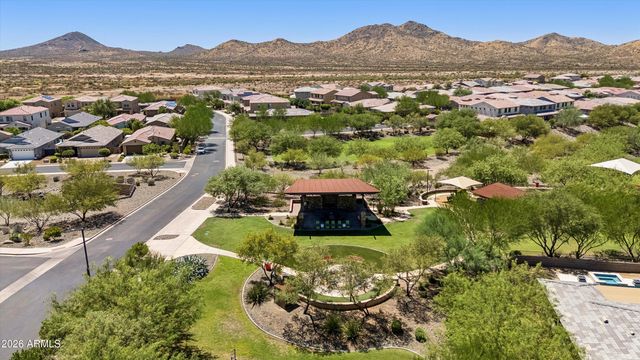 213 E BALAO Drive, Phoenix, AZ 85085