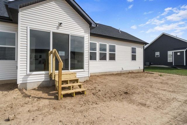 28 Engelhardt Strasse, Jackson, MI 49201