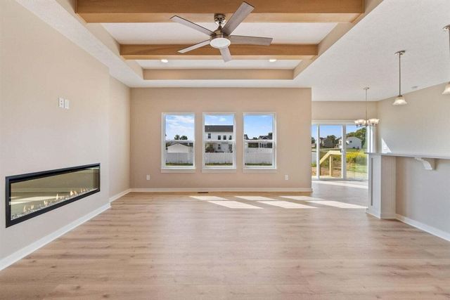 28 Engelhardt Strasse, Jackson, MI 49201