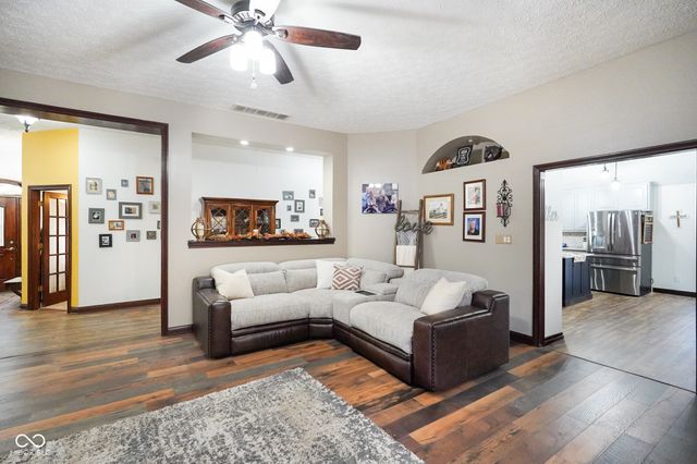 6290 N State Road 42, Quincy, IN 47456