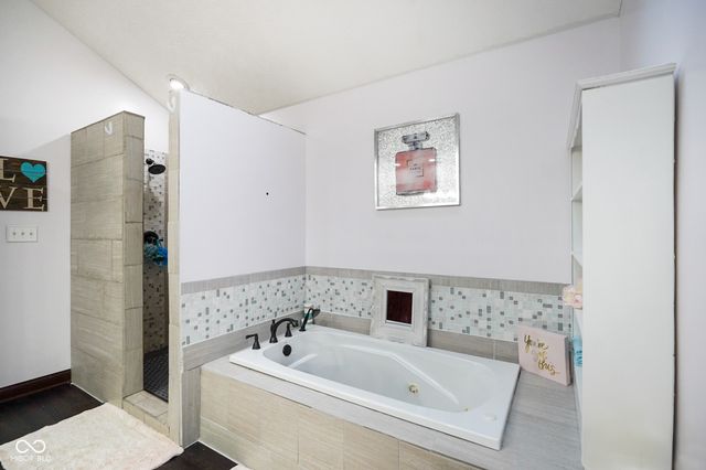 6290 N State Road 42, Quincy, IN 47456