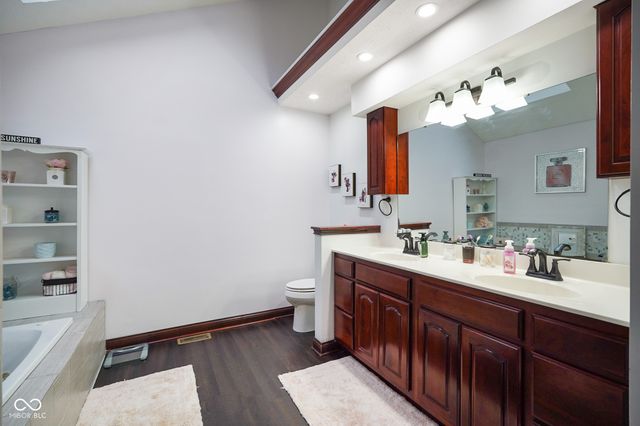 6290 N State Road 42, Quincy, IN 47456