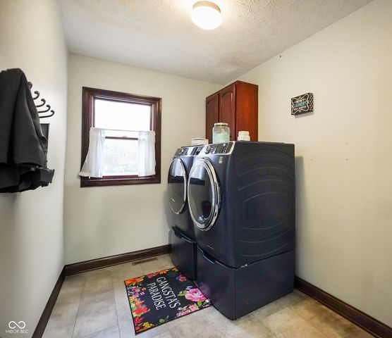 6290 N State Road 42, Quincy, IN 47456