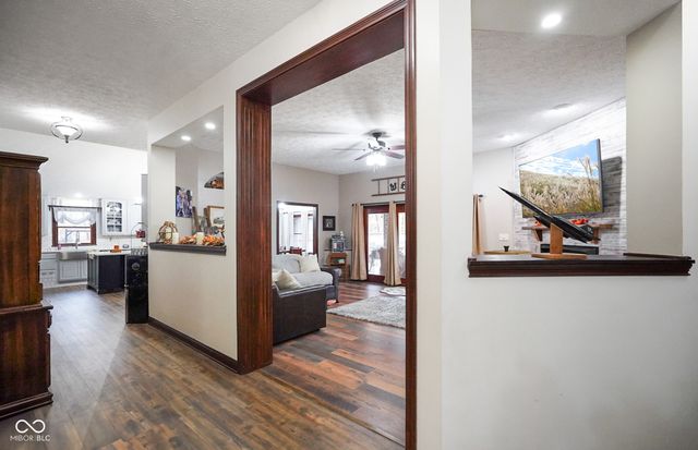 6290 N State Road 42, Quincy, IN 47456