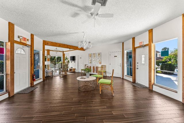 950 S Kanner Highway C-10, Stuart, FL 34994