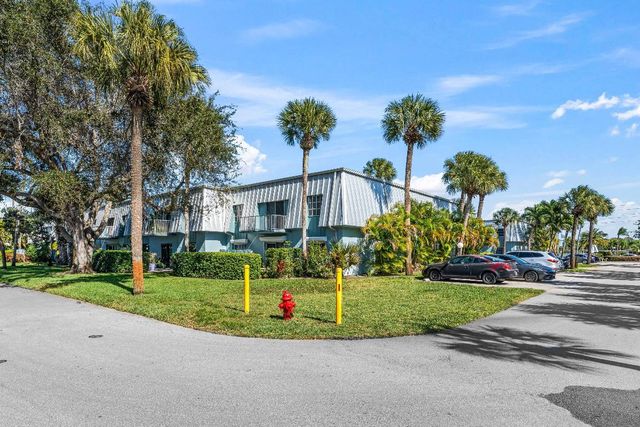 950 S Kanner Highway C-10, Stuart, FL 34994