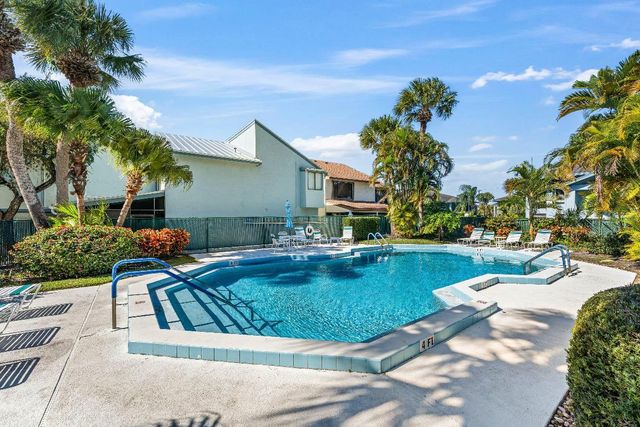 950 S Kanner Highway C-10, Stuart, FL 34994