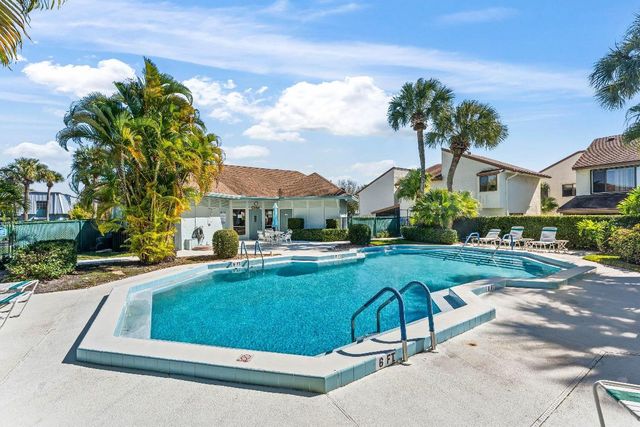 950 S Kanner Highway C-10, Stuart, FL 34994