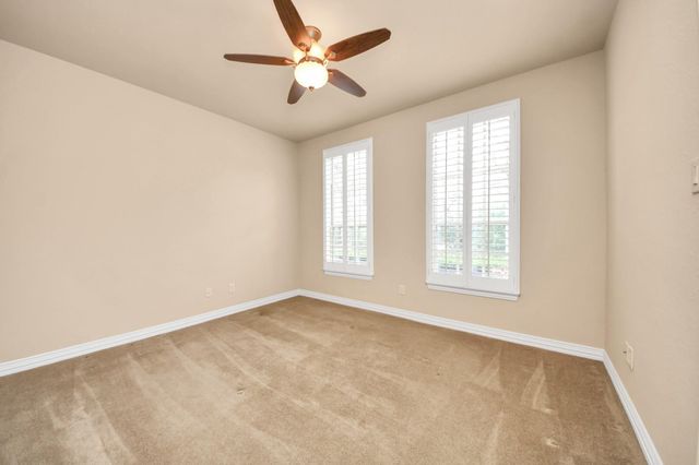 6 Bridgewood Cove Court, The Woodlands, TX 77381