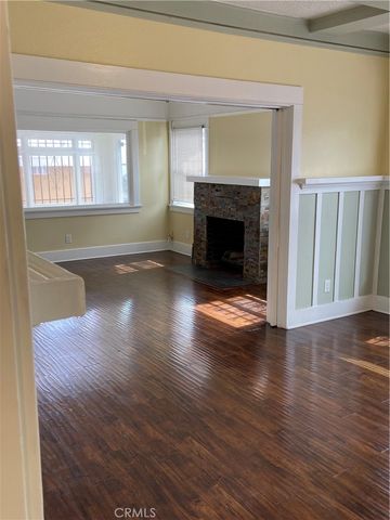 1331 Atlantic Avenue, Long Beach, CA 90813