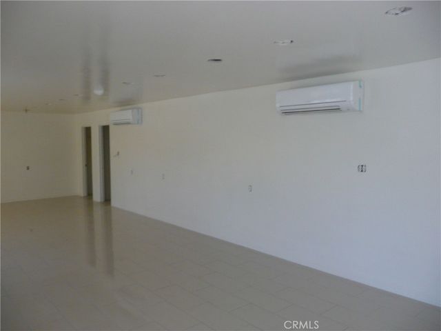 1331 Atlantic Avenue, Long Beach, CA 90813