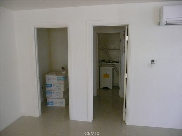 1331 Atlantic Avenue, Long Beach, CA 90813