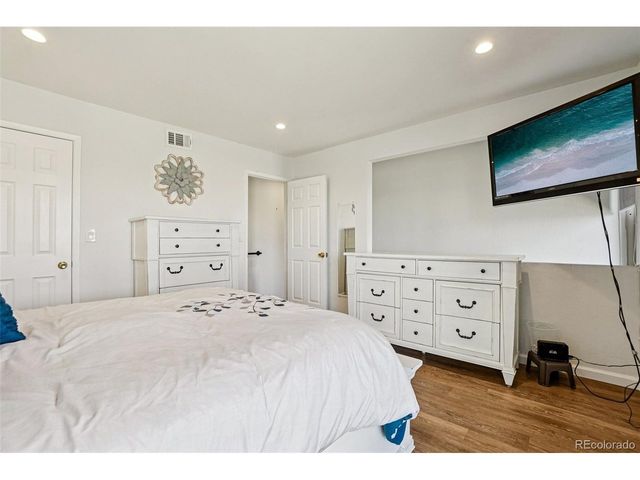 1305 S Sable Blvd, Aurora, CO 80012