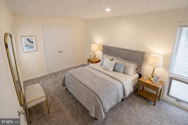 6208 LEEKE FOREST CT, Bethesda, MD 20817
